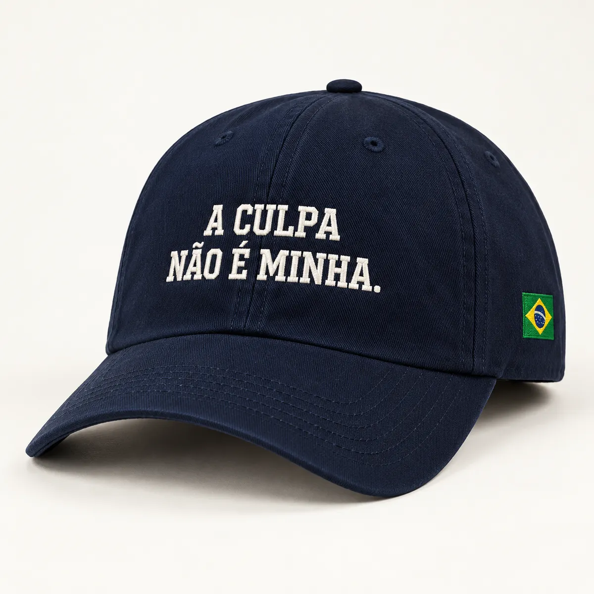 Boné Dad Hat A Culpa Não É Minha Azul-marinho, frente